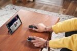 Nintendo Switch 2" latviski būtu "Nintendo Switch 2". Produkta nosaukumus parasti netulko, bet atstāj oriģinālajā valodā